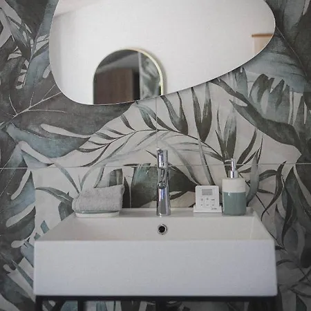 Logis De L'heroniere Hotel Salles-sur-Mer