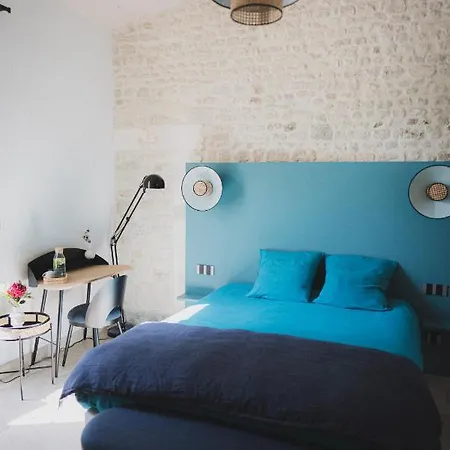 Logis De L'heroniere Hotel