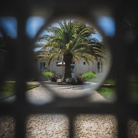 Logis De L'heroniere Hotel