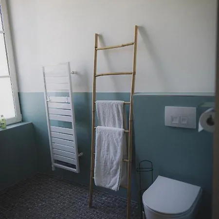 Hotel Logis De L'héronière