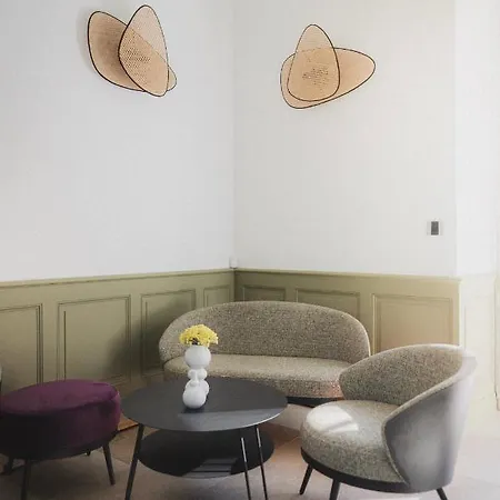 Logis De L'héronière