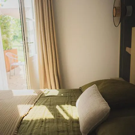 Logis De L'heroniere Hotel Salles-sur-Mer