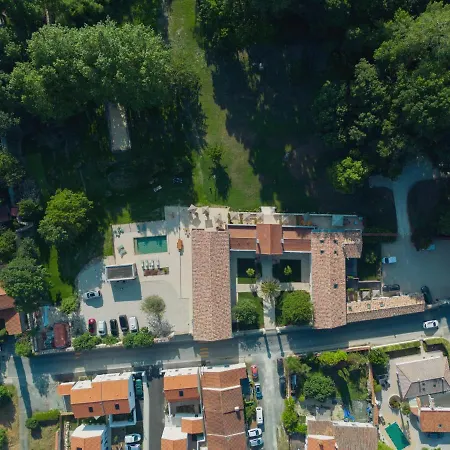 Hotel Logis De L'heroniere